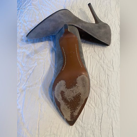 COACH Gray Suede Pumps, Size 9. - Picture 6 of 10